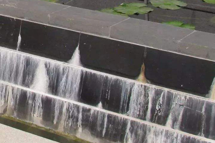 1-201104094152312 大理石泛碱景象的原因及处置