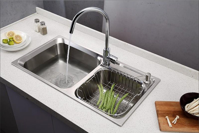 1-21032F91Z0102 石材水槽与不锈钢水槽哪种好?