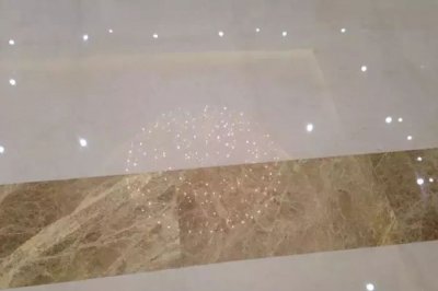 What are the characteristics of stone sealing glaze?