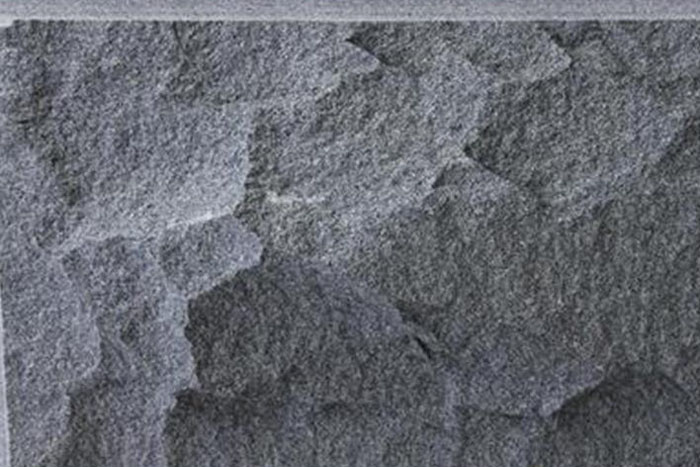 1-21061509510Ec G654芝麻黑石材黄斑若何预防