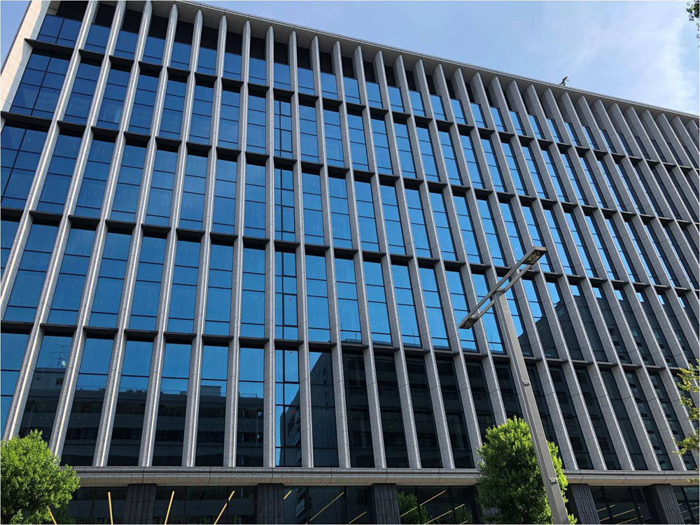 ������ĳ���д�¥