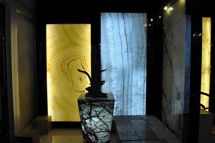 ͸���������ʯӵ����Щ������