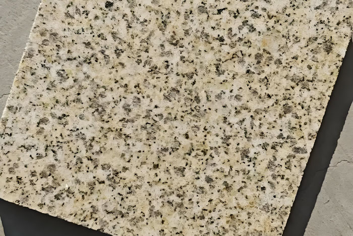 1-25102ZUA6441 »Æ½ðÂ黨¸ÚÑÒ³öÏÖÐâ°ßÈôºÎ½â¾ö?